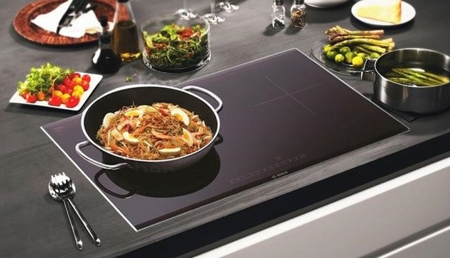 Bếp từ Electrolux